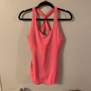 Lululemon athletic top size L